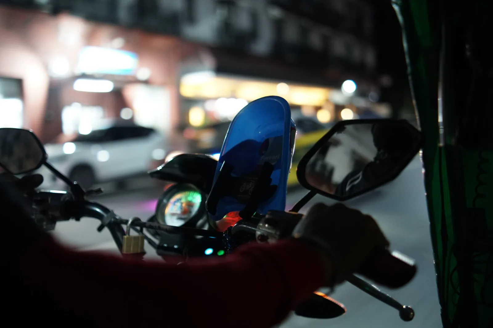 Make Waze Your Default Mapping App on Pixel: Easy Guide