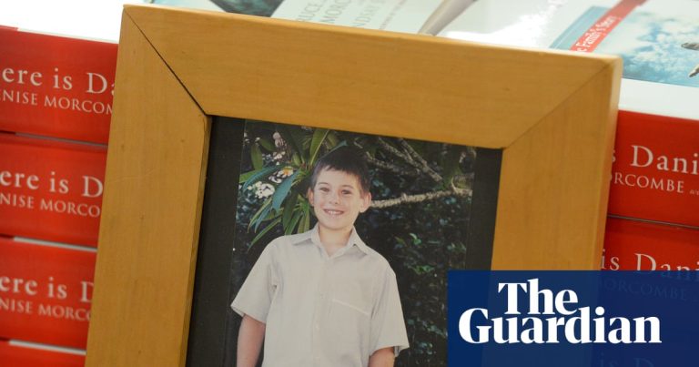 Queensland to create public register of sex offenders as Daniel Morcombe’s parents ‘hope it will go national’